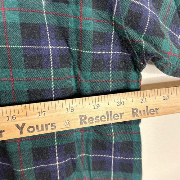 L.L. bean green plaid pullover long sleeves top ladies size large turtle neck - Picture 5 of 8